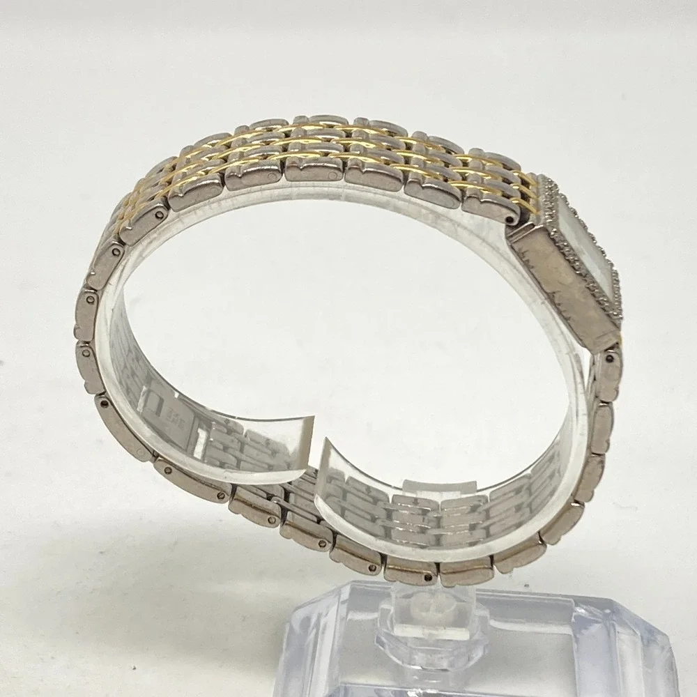 Pulsar Womens Watch 17mm White Dial Two Tone Crystal V810-X056 New Battery 7.25